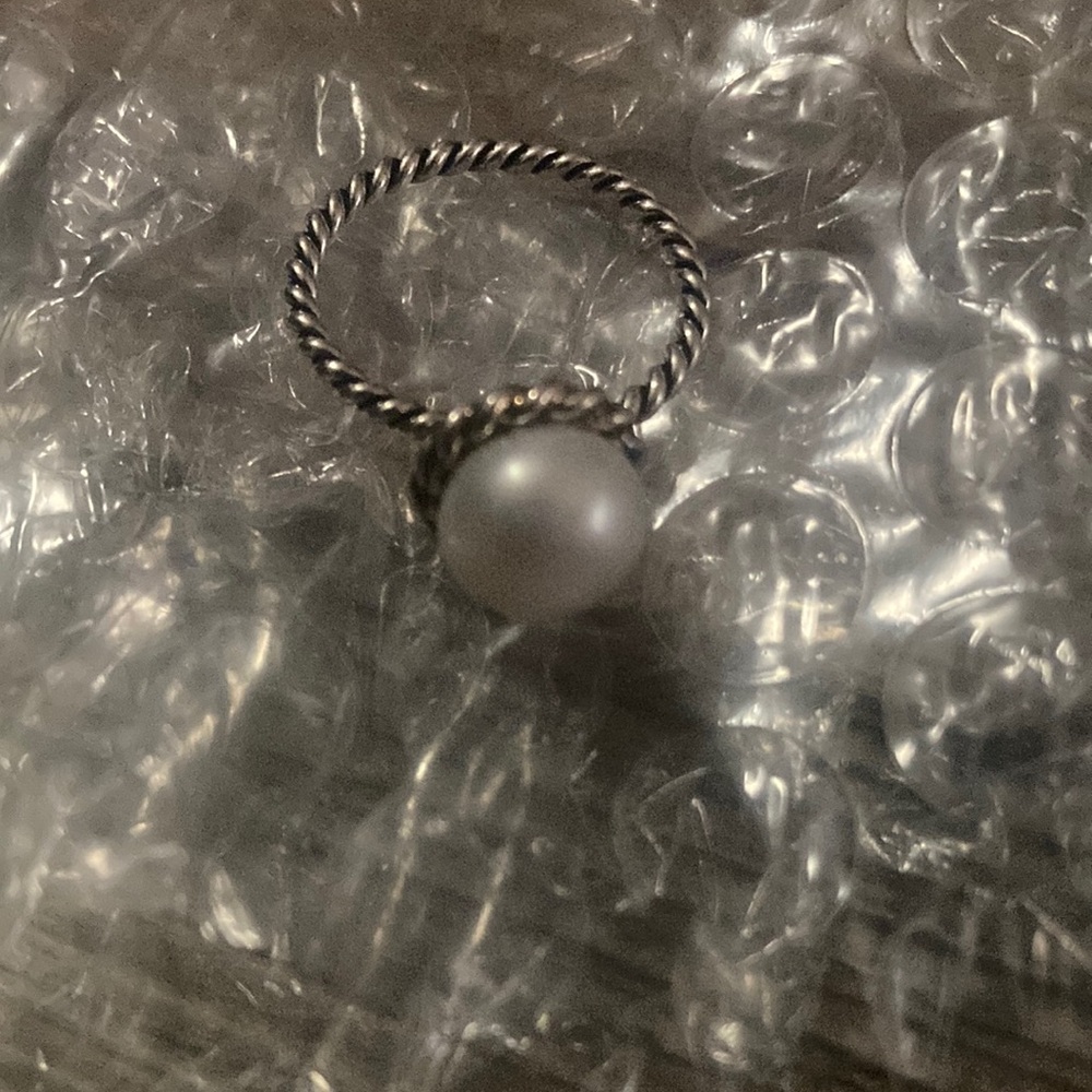 Pearl Solitaire Sterling Silver Twisted Ring Women’s Size 6 NIB
